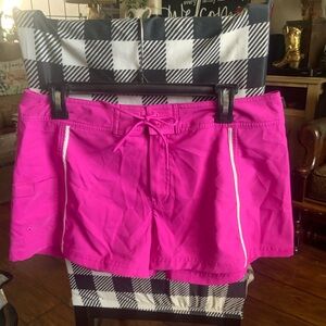 Jag Jeans Women’s Hot Pink Athletic Shorts with White Piping